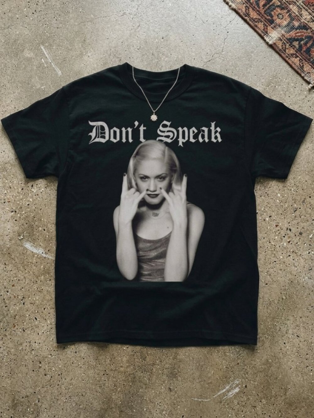 Vintage Gwen Stefani Don't Speak Graphic Tee Y2K No Doubt Band Shirt
